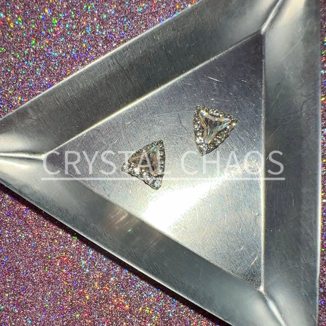 Triangle, 3D Rhinestone CHARM 050-S, 10mm, Silver/Crystal AB, 2pc